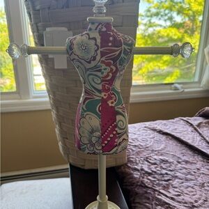 JEWELERY HANGER FOR SALE